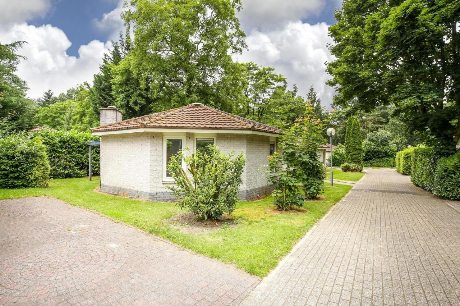 Bungalowpark Het Verscholen Dorp Harderwijk Exterior photo